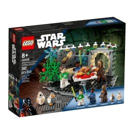 Конструктор LEGO Star Wars Millennium Falcon Holiday Diorama 40658