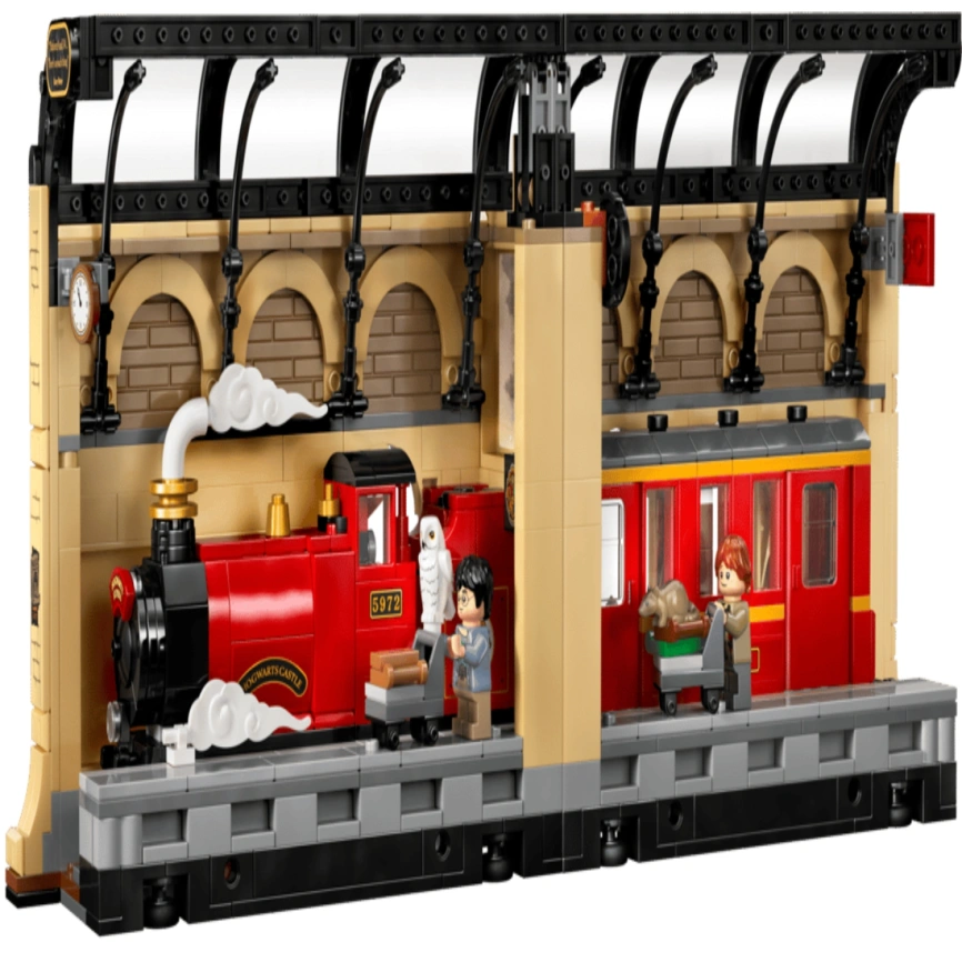 Конструктор LEGO Harry Potter Book Nook: Hogwarts Express 76450 фото 2