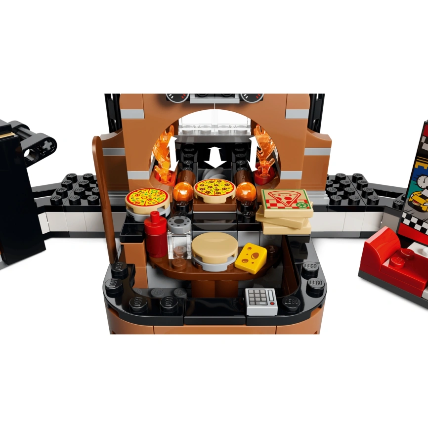 Конструктор LEGO City Pizza Delivery фото 3