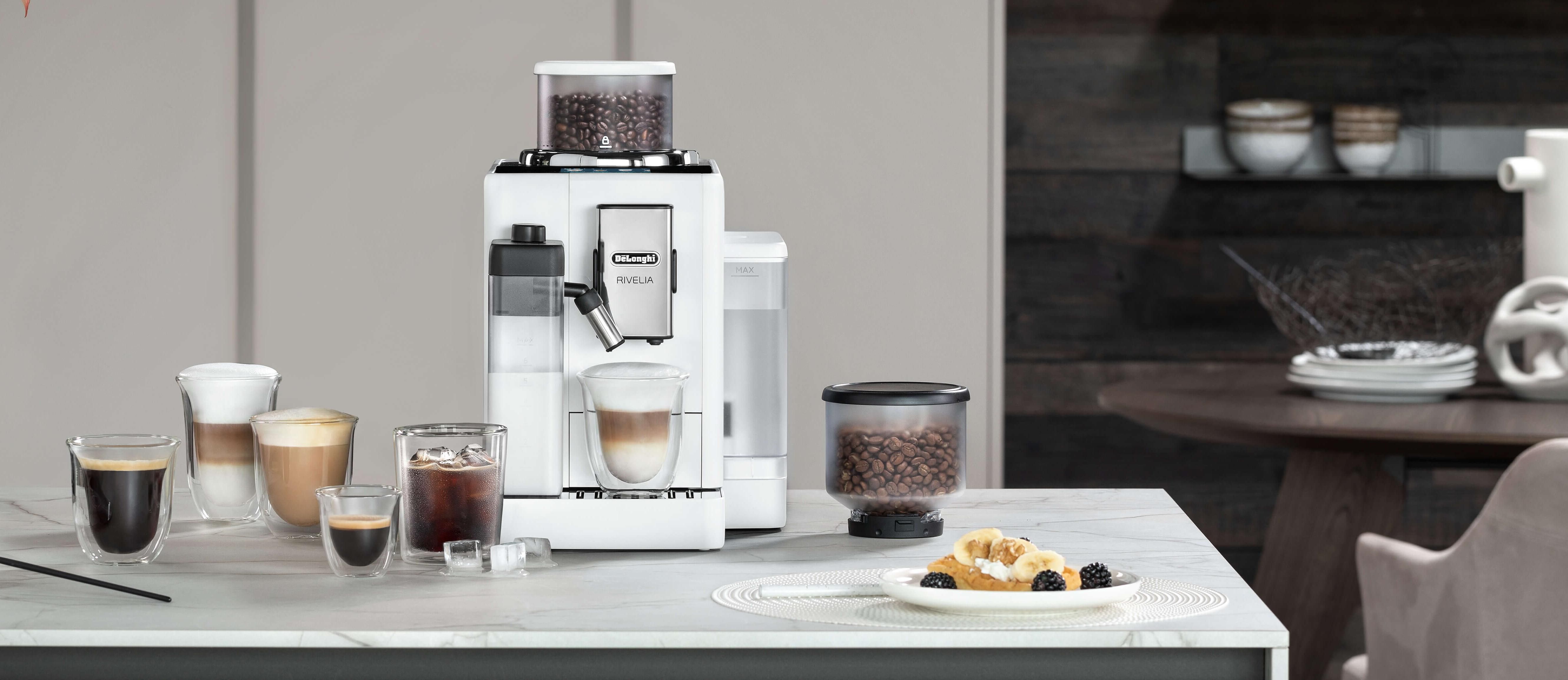автоматическая кофемашина DeLonghi для приготовления эспрессо и молочных напитков